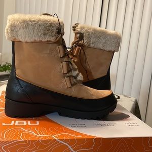 JBU winter boots size 8
